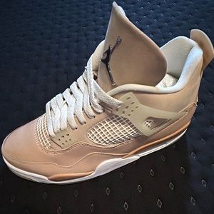 Jordan 4’s